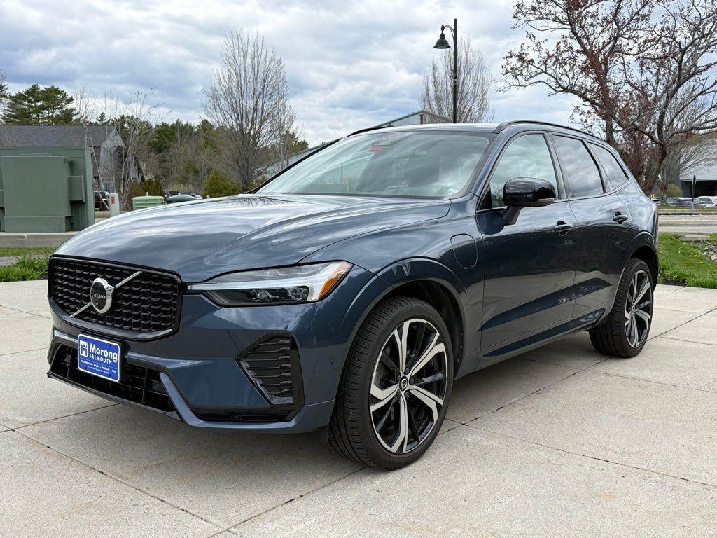used 2023 Volvo XC60 Recharge Plug-In Hybrid car, priced at $37,957