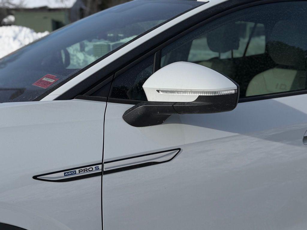 used 2022 Volkswagen ID.4 car, priced at $17,946