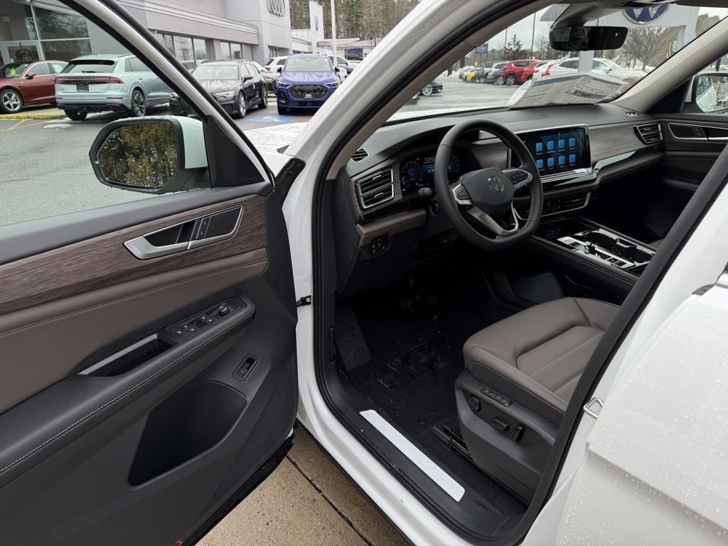 new 2026 Volkswagen Atlas car, priced at $53,083