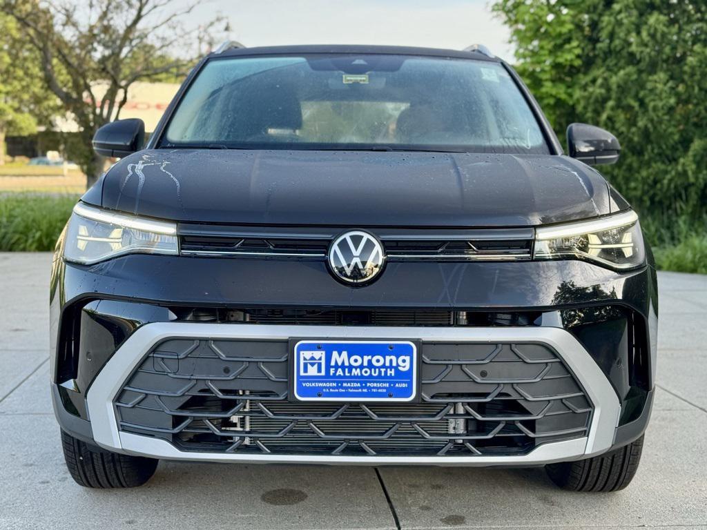 new 2025 Volkswagen Taos car, priced at $33,306