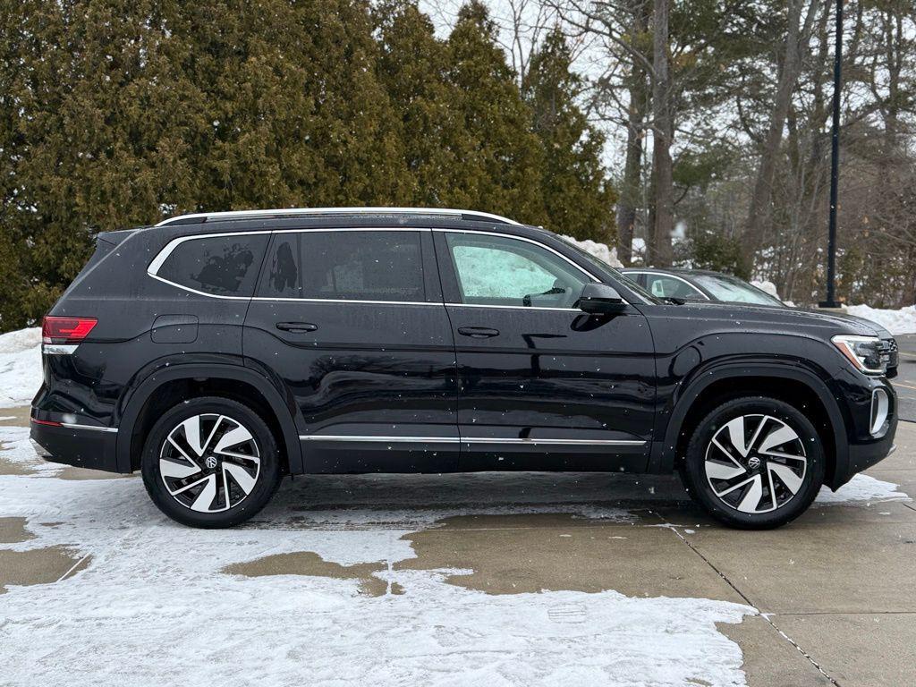 new 2026 Volkswagen Atlas car, priced at $51,933