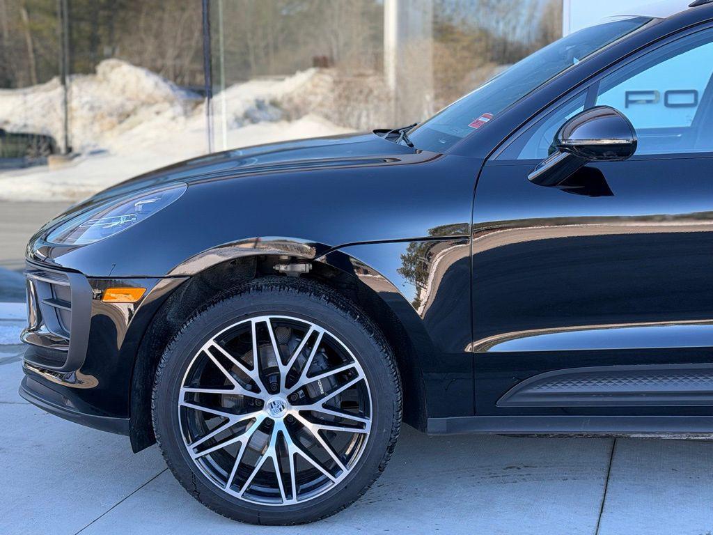 used 2025 Porsche Macan car