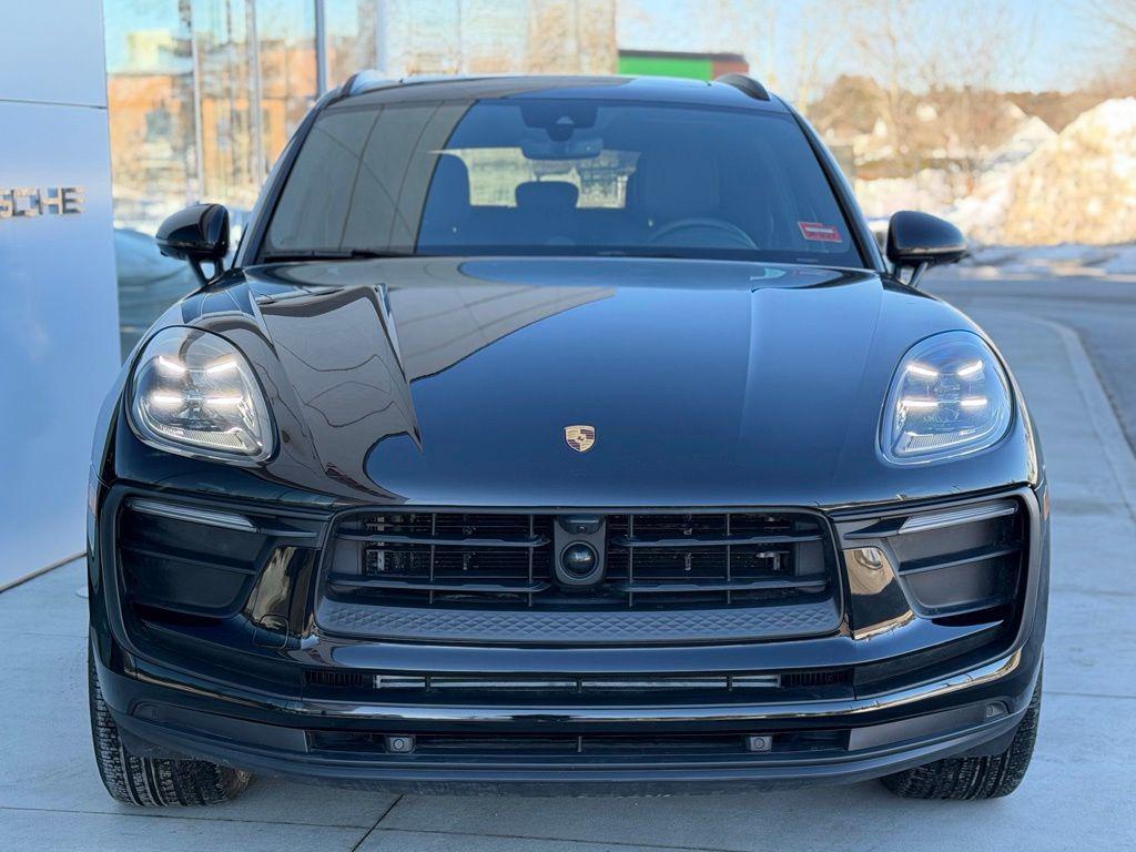 used 2025 Porsche Macan car