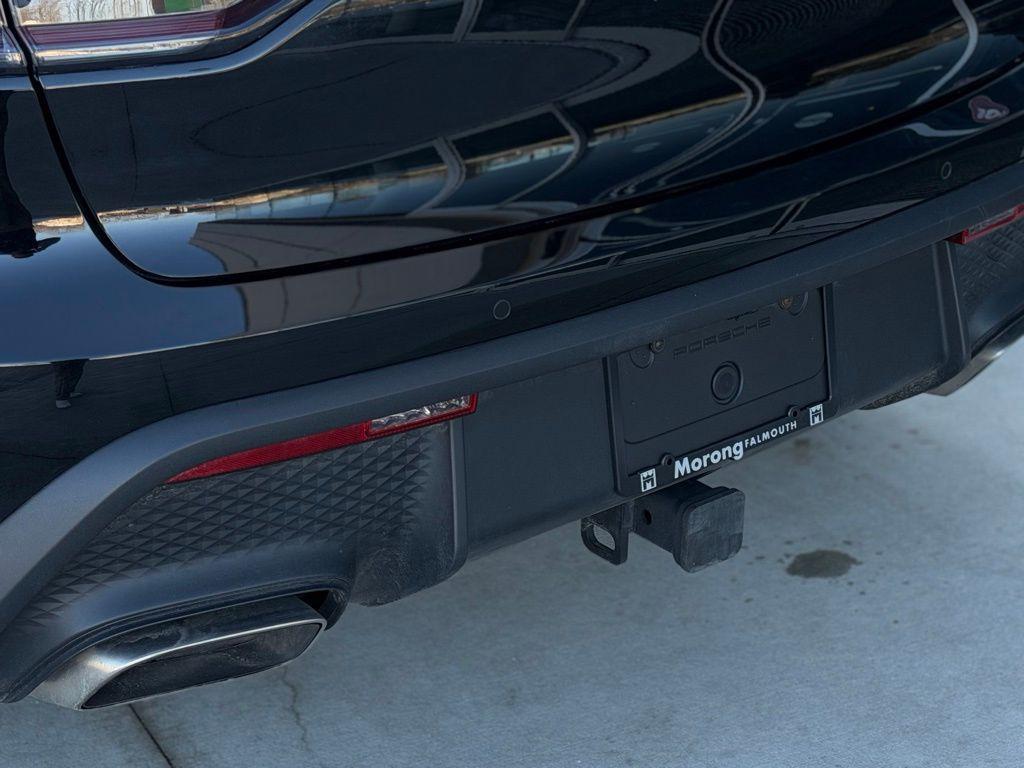 used 2025 Porsche Macan car