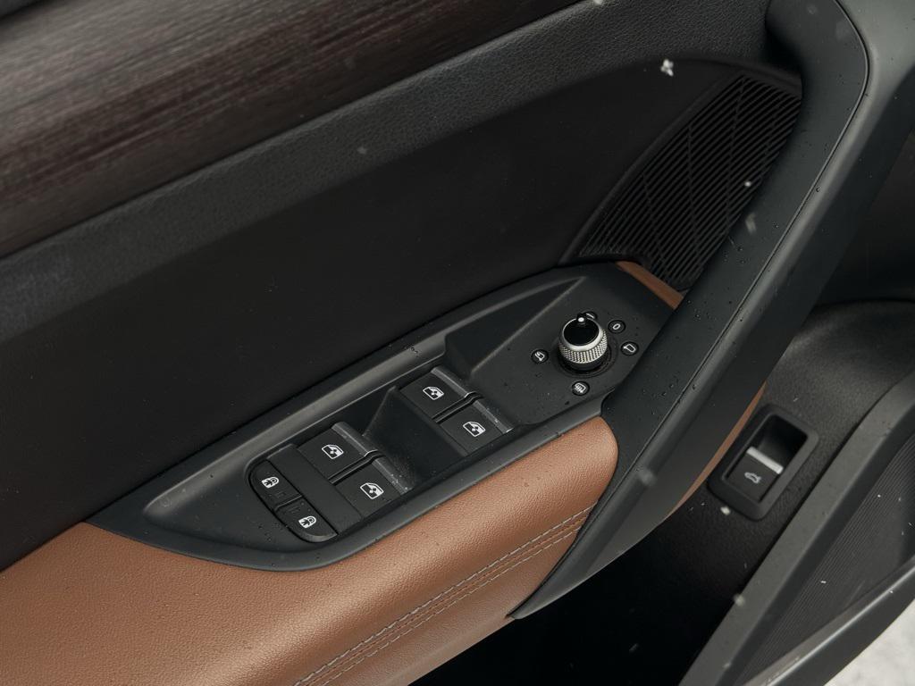 used 2021 Audi Q5 car, priced at $22,834