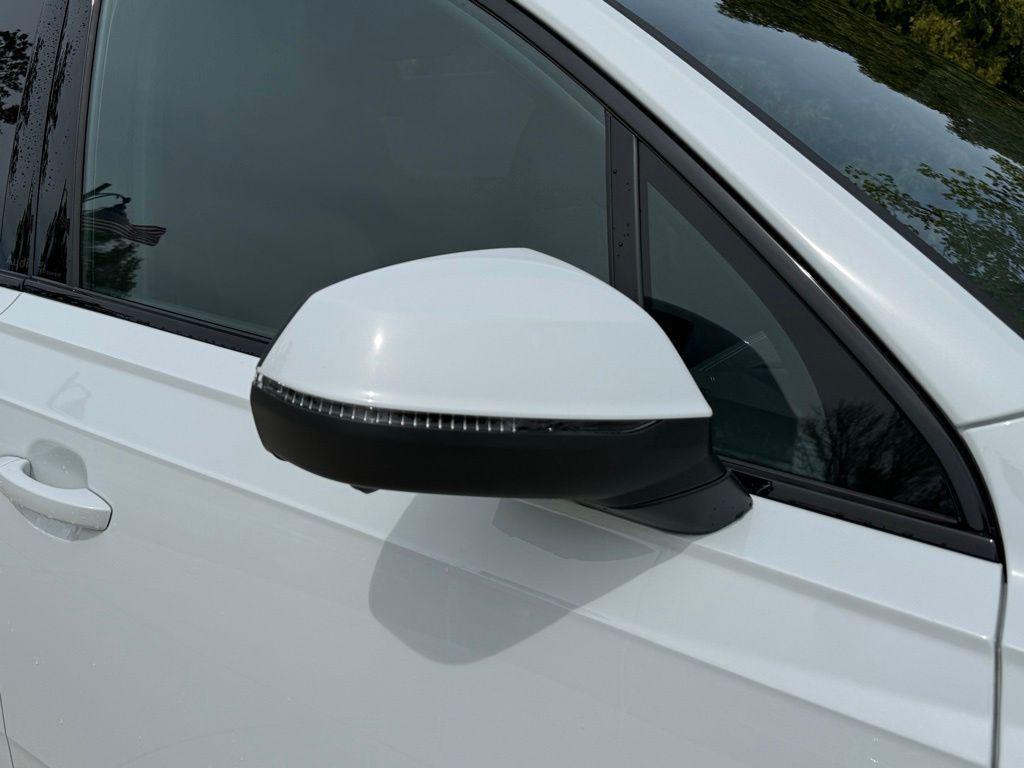 new 2026 Audi Q7 car, priced at $68,745