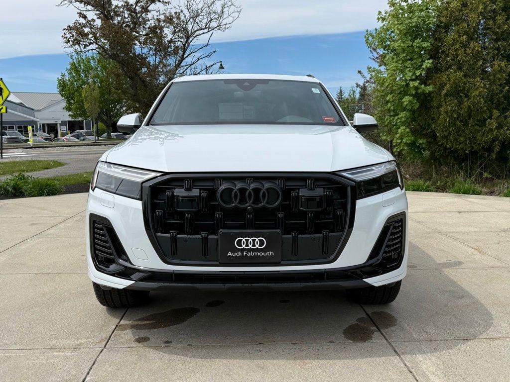 new 2026 Audi Q7 car, priced at $68,745