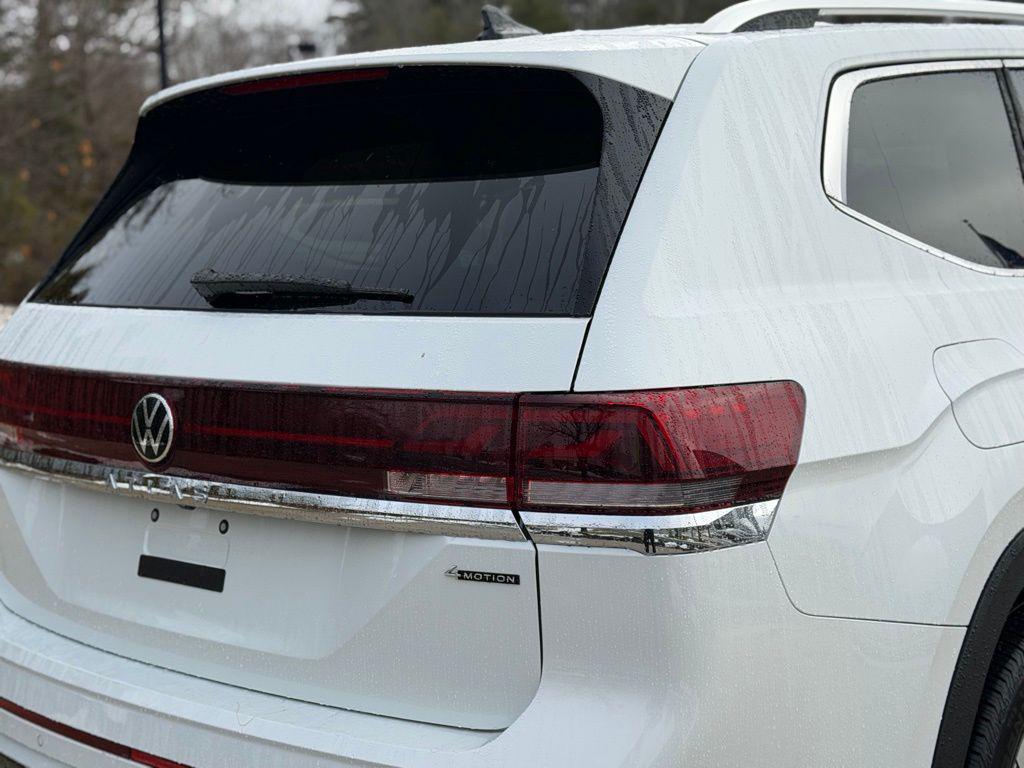new 2026 Volkswagen Atlas car, priced at $58,093