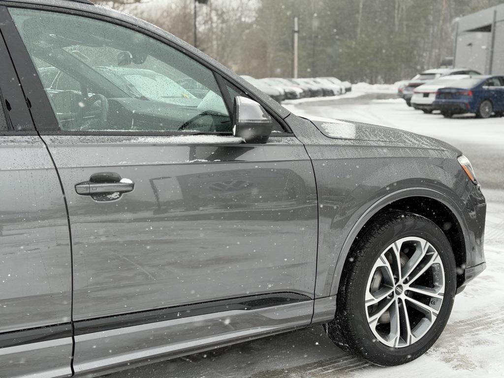 new 2026 Audi Q7 car, priced at $67,900