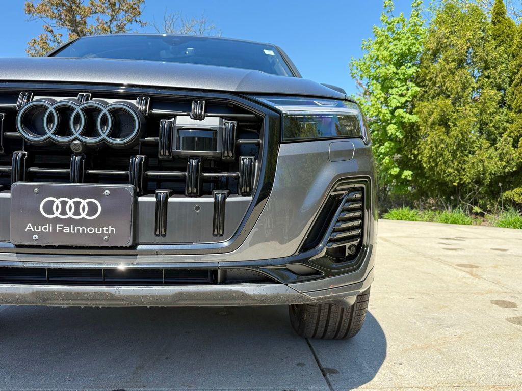 new 2026 Audi Q7 car, priced at $68,600