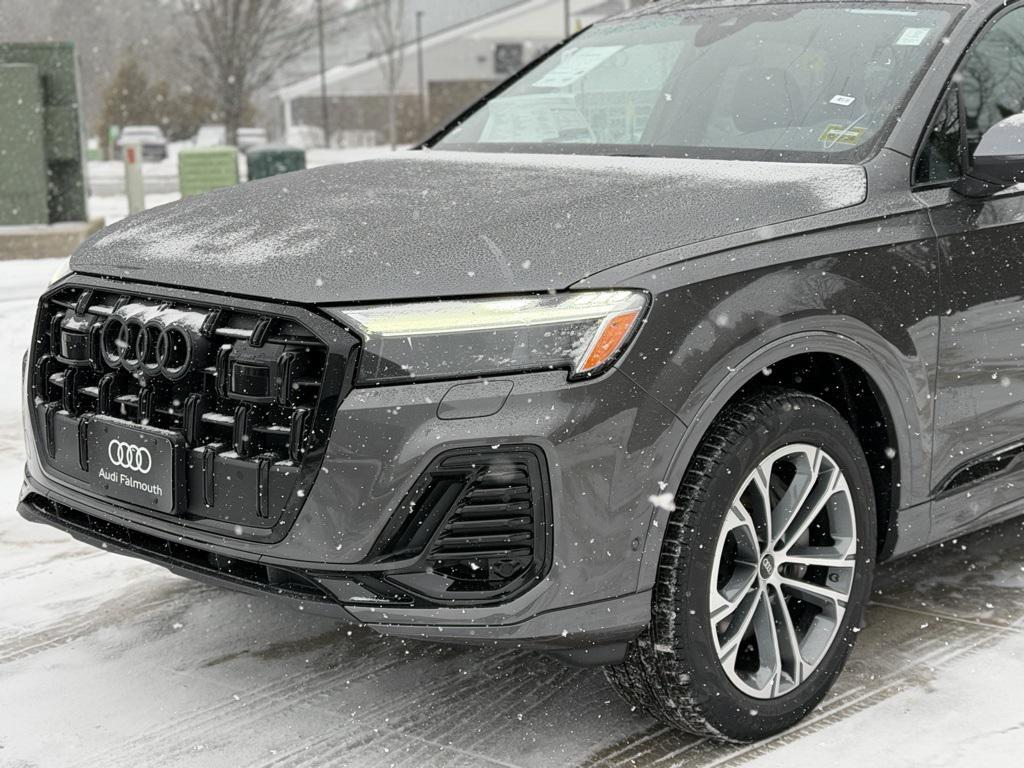 new 2026 Audi Q7 car, priced at $67,900