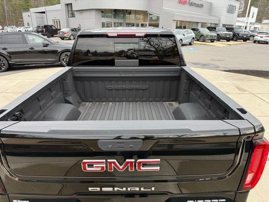 used 2021 GMC Sierra 1500 car, priced at $44,229