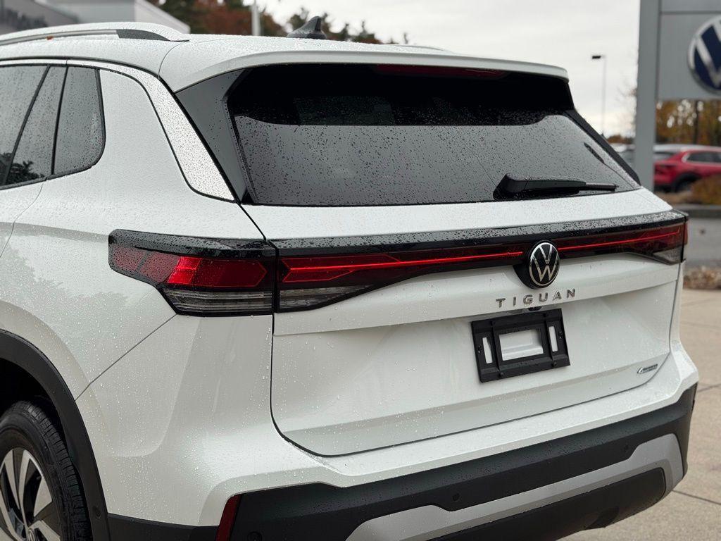 new 2026 Volkswagen Tiguan car, priced at $33,780