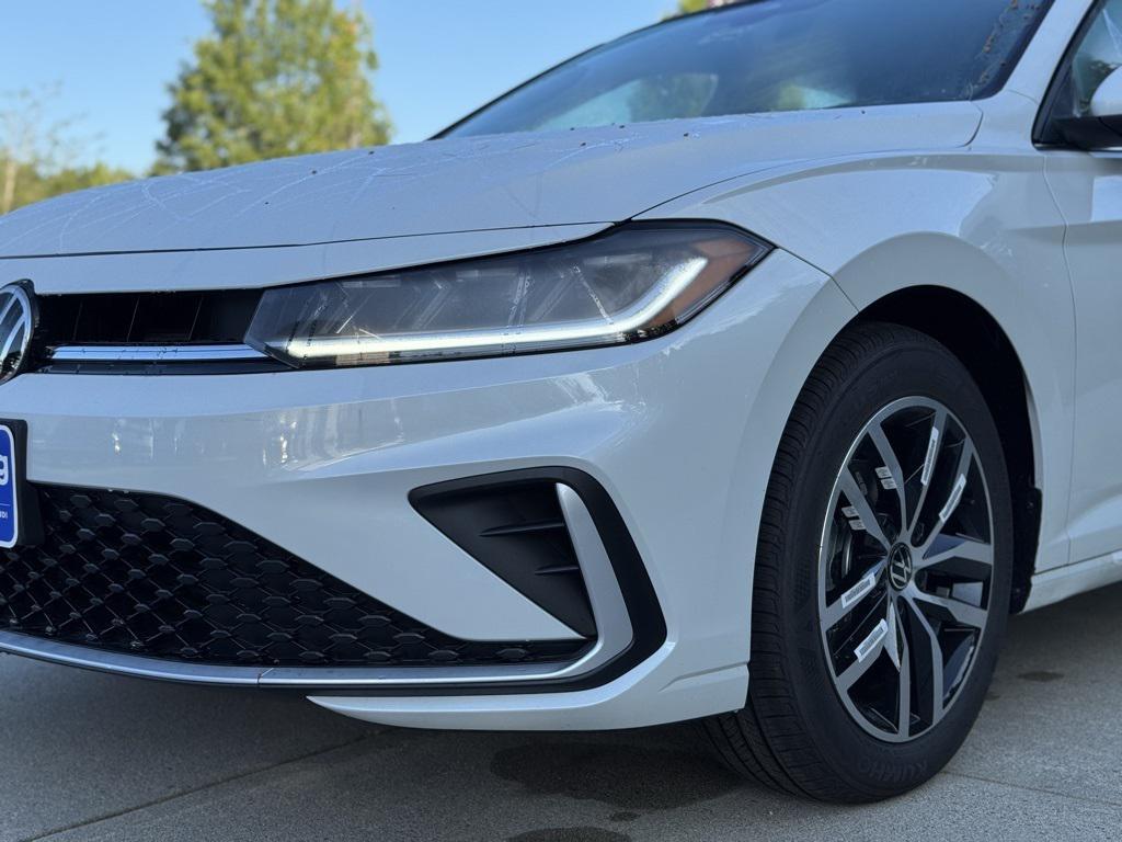 new 2025 Volkswagen Jetta car, priced at $28,043