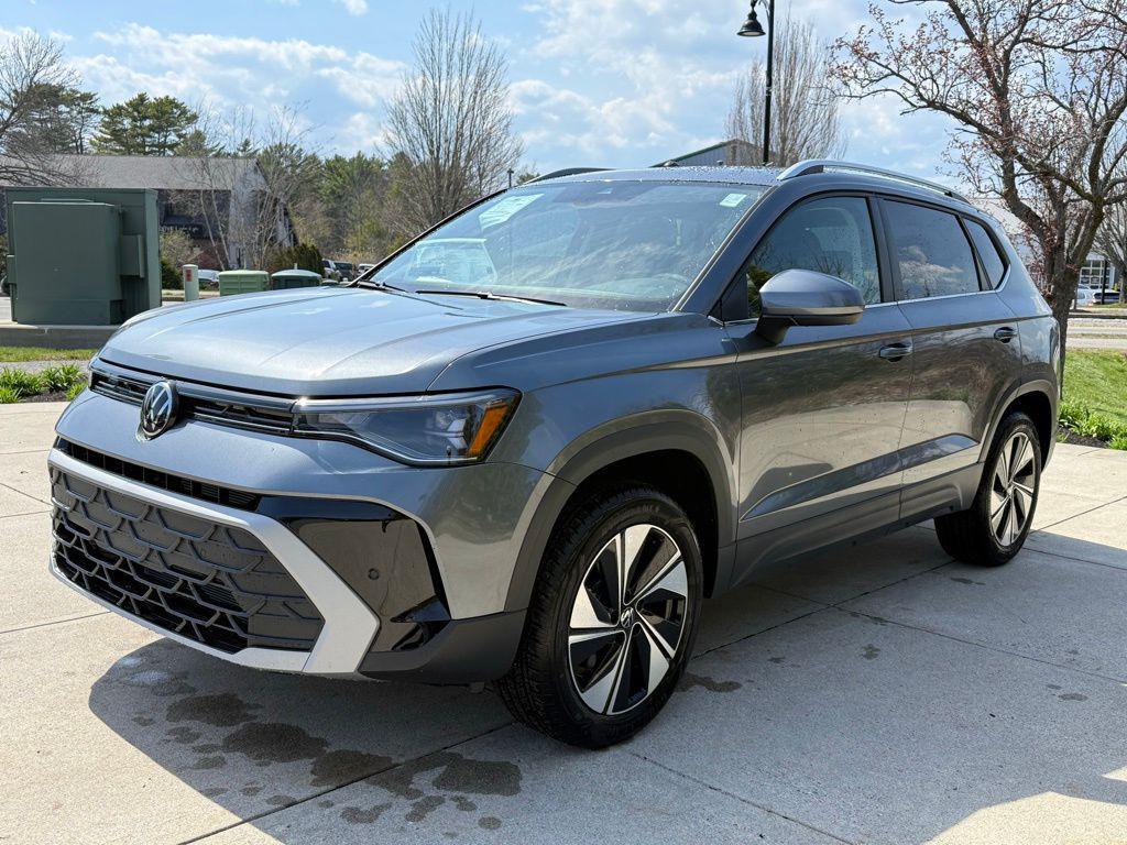 new 2026 Volkswagen Taos car, priced at $34,042