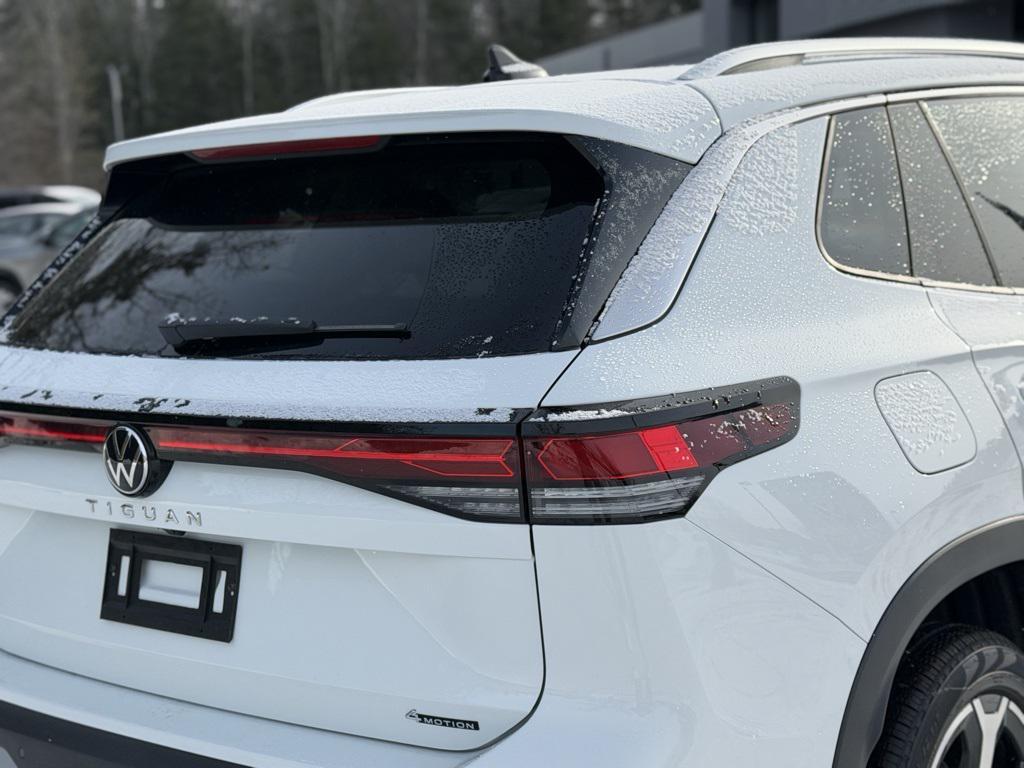 new 2026 Volkswagen Tiguan car, priced at $38,187