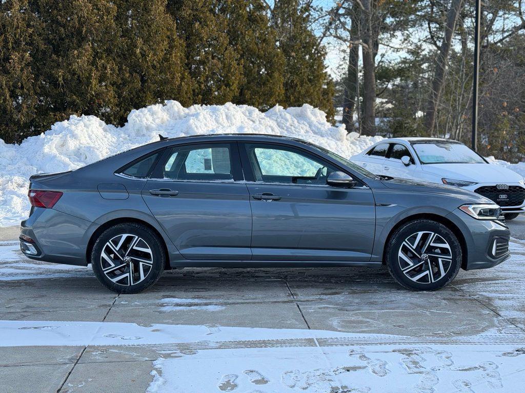 used 2023 Volkswagen Jetta car, priced at $22,500