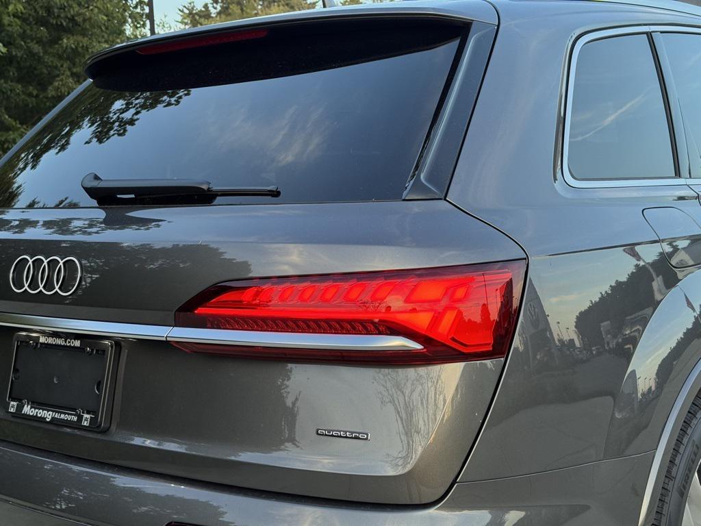 new 2025 Audi Q7 car, priced at $76,480