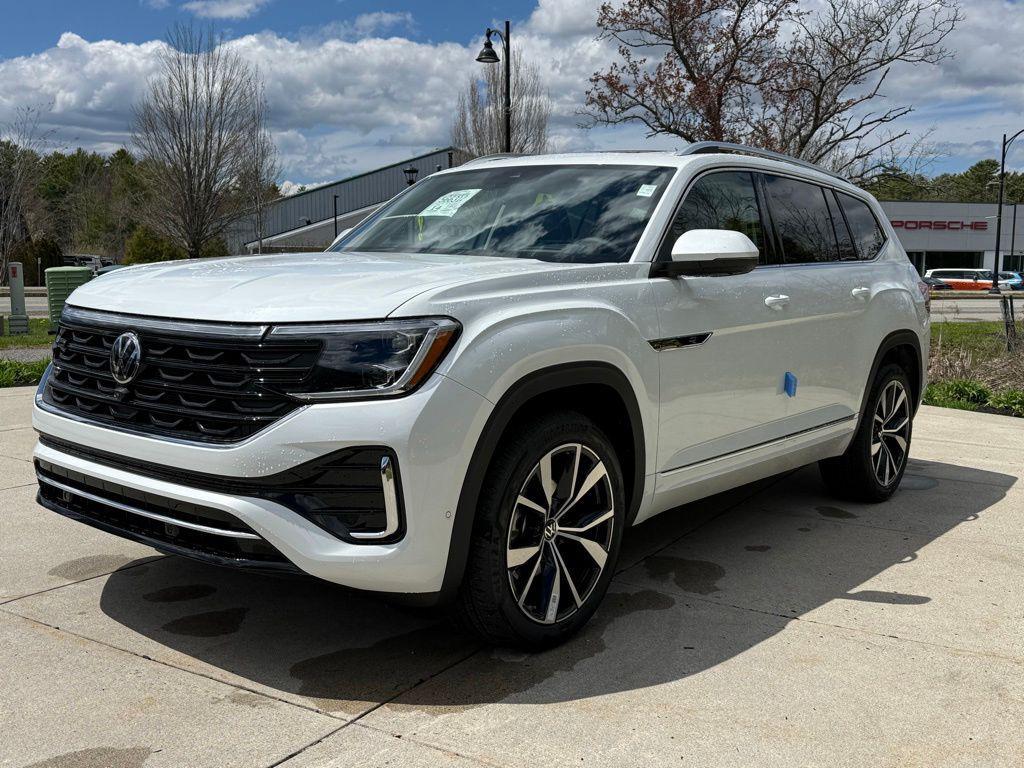 new 2026 Volkswagen Atlas car, priced at $57,398