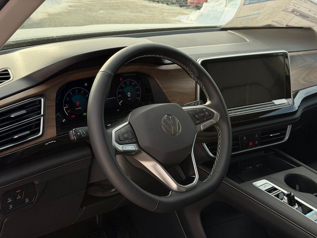 new 2026 Volkswagen Atlas car, priced at $44,004