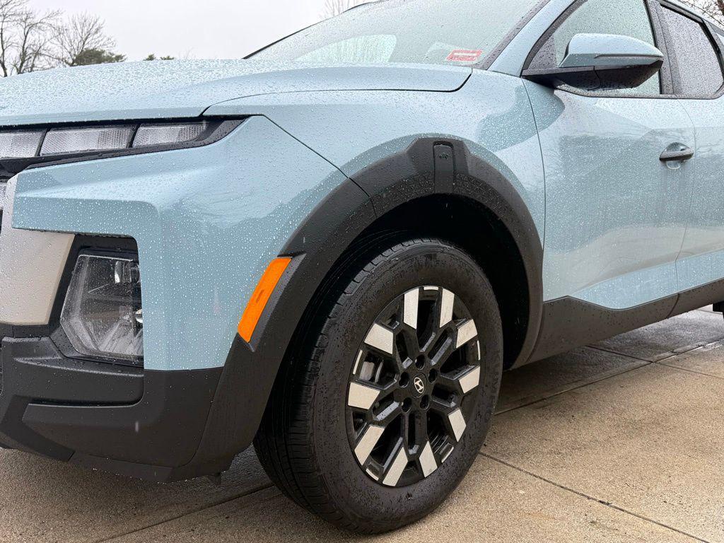 used 2026 Hyundai SANTA CRUZ car, priced at $32,156