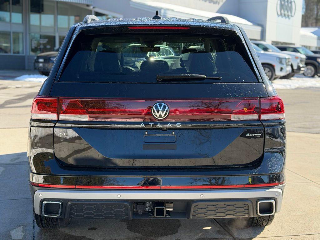 new 2026 Volkswagen Atlas car, priced at $50,118