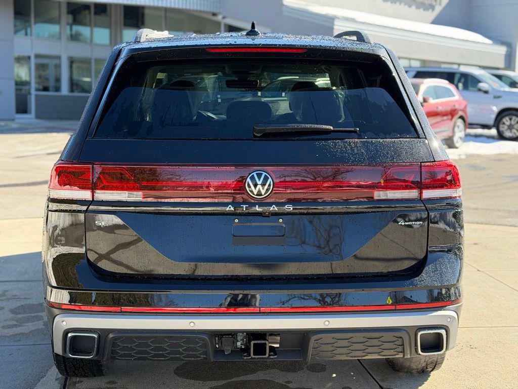 new 2026 Volkswagen Atlas car, priced at $50,118