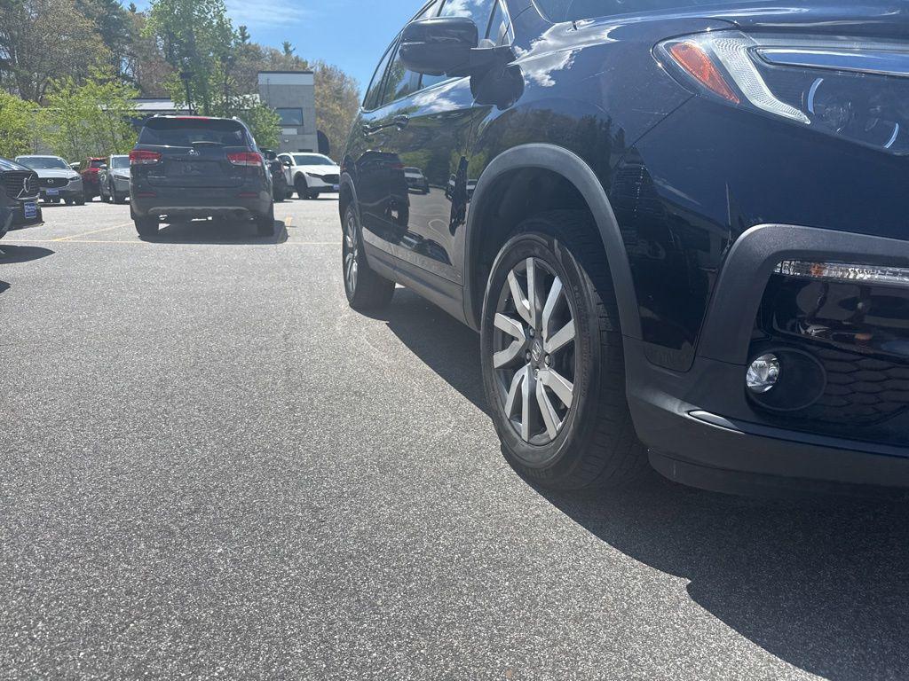 used 2021 Honda Pilot car, priced at $25,582
