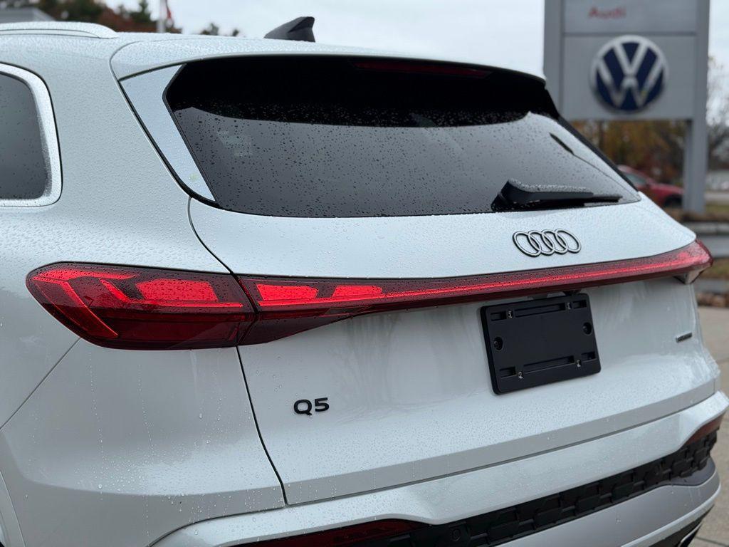 new 2025 Audi Q5 car, priced at $63,440