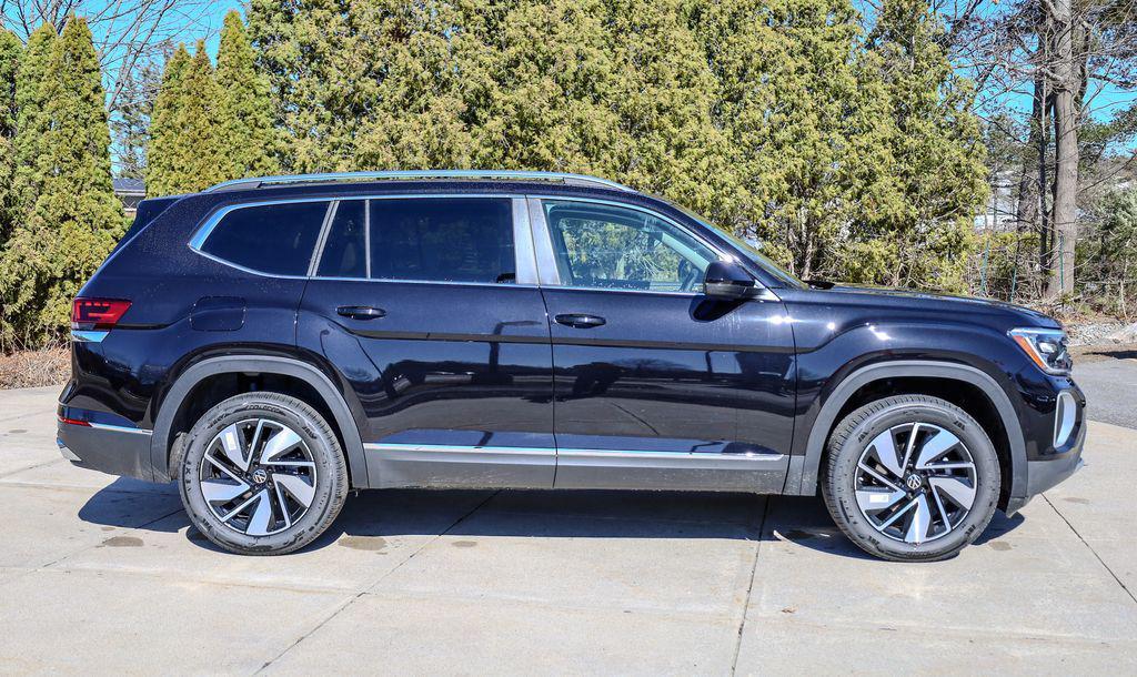 new 2026 Volkswagen Atlas car, priced at $52,628