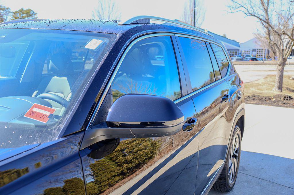 new 2026 Volkswagen Atlas car, priced at $52,628