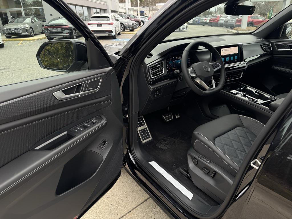new 2026 Volkswagen Atlas Cross Sport car, priced at $55,933