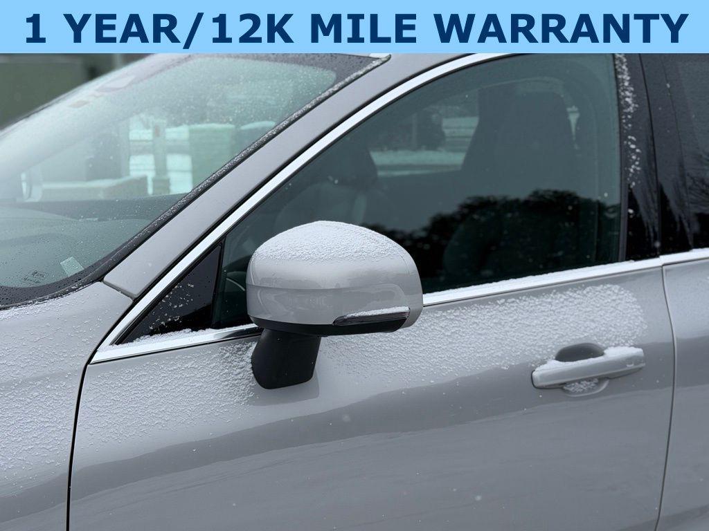 used 2023 Volvo XC60 car, priced at $29,899