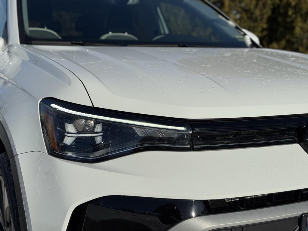 used 2025 Volkswagen Taos car, priced at $28,161