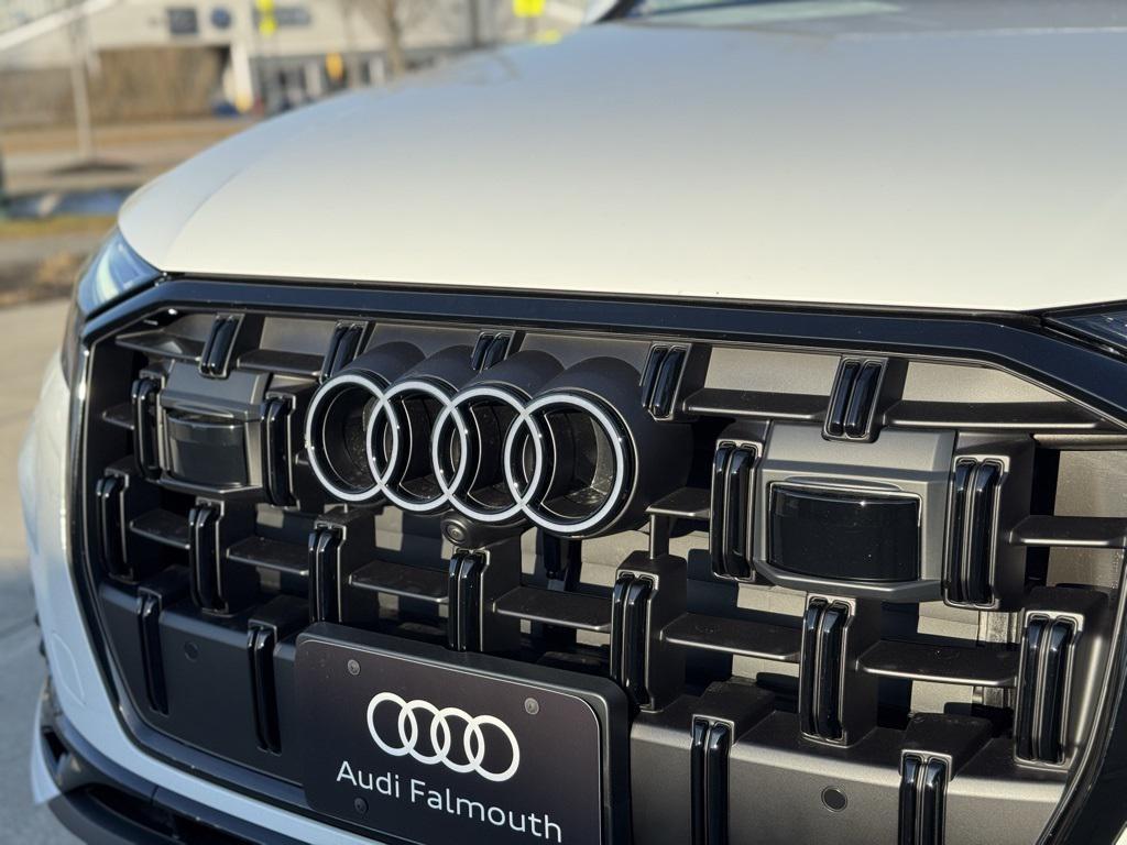 new 2026 Audi Q7 car, priced at $78,495