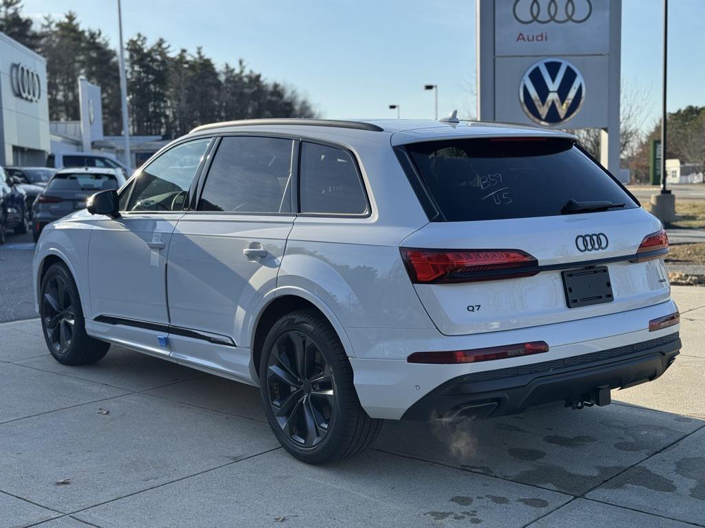 new 2026 Audi Q7 car, priced at $78,495