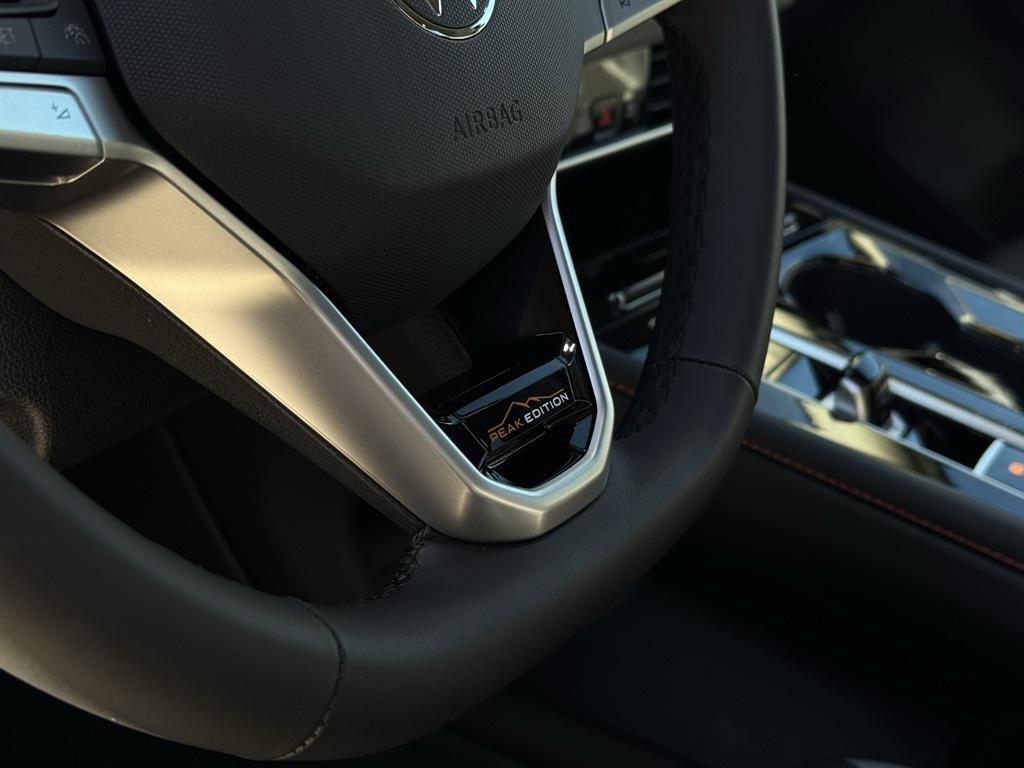 new 2025 Volkswagen Atlas car, priced at $49,771