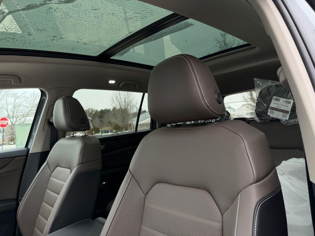 new 2026 Volkswagen Atlas car, priced at $52,388