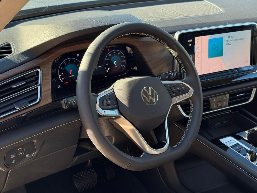 new 2026 Volkswagen Atlas car, priced at $48,215