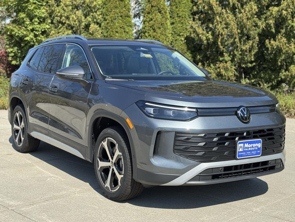 new 2025 Volkswagen Tiguan car, priced at $37,577