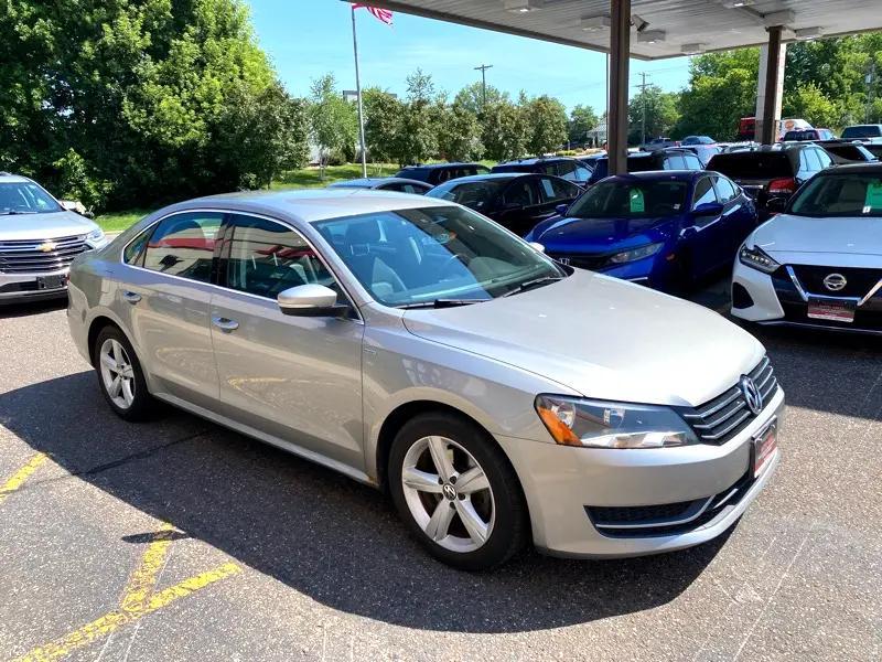 2014 Silver Volkswagen Passat