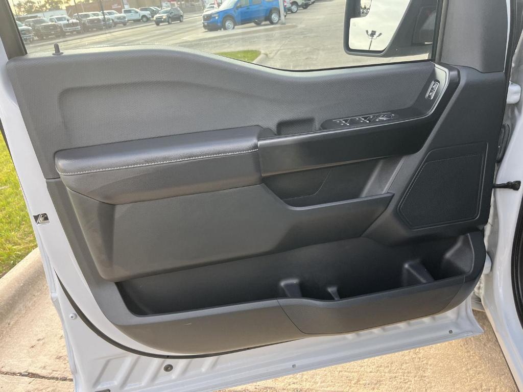 used 2021 Ford F-150 car, priced at $33,500