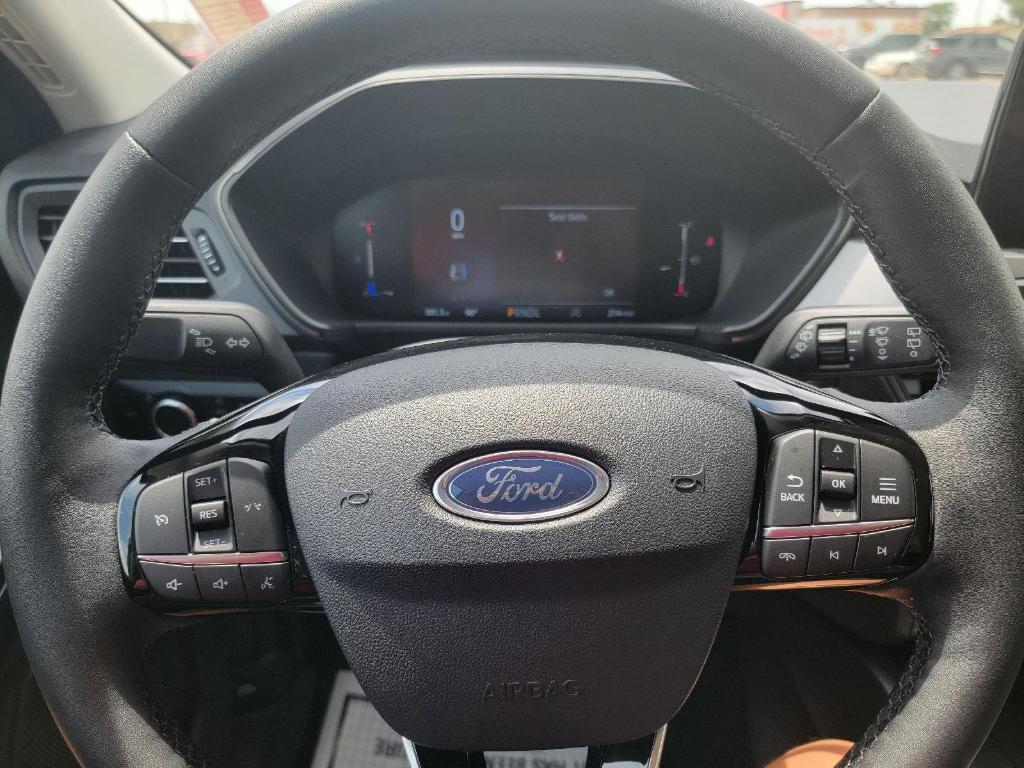 new 2025 Ford Escape car, priced at $30,464