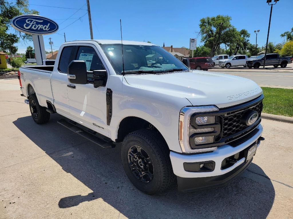 new 2025 Ford F-250 car, priced at $68,574