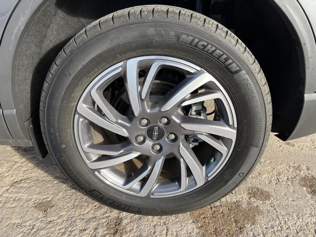 used 2024 Lincoln Corsair car, priced at $32,000