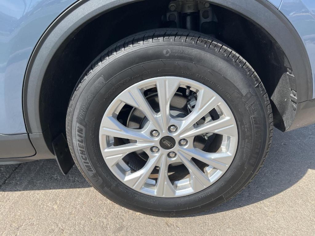 used 2024 Ford Escape car, priced at $26,000