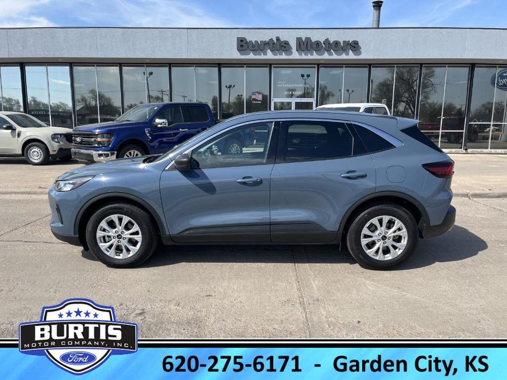 used 2024 Ford Escape car, priced at $26,000