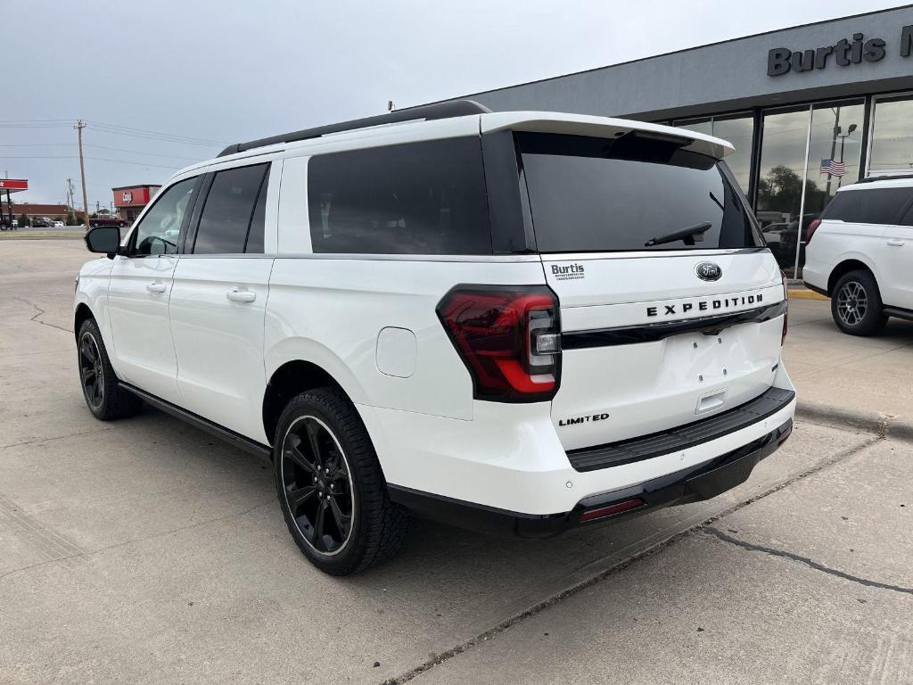 used 2022 Ford Expedition Max car, priced at $48,500