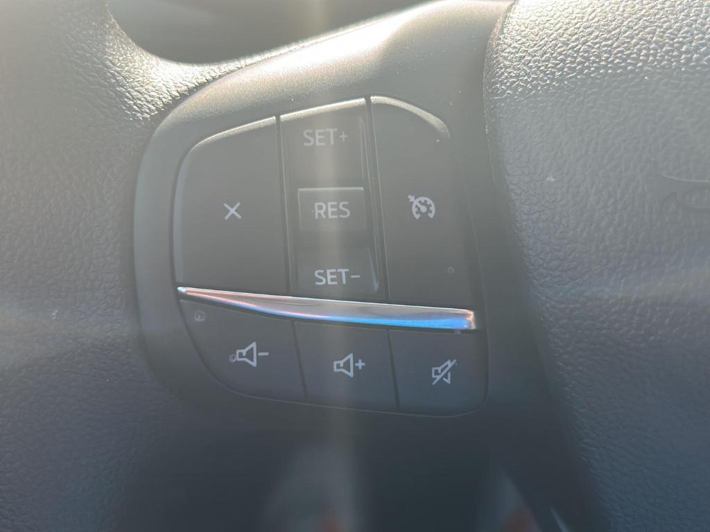 new 2025 Ford Maverick car, priced at $30,727