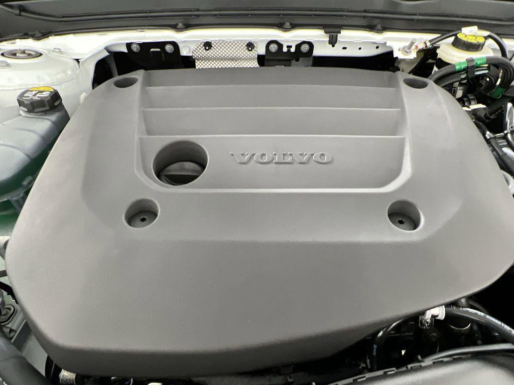 new 2026 Volvo XC40 car, priced at $49,945